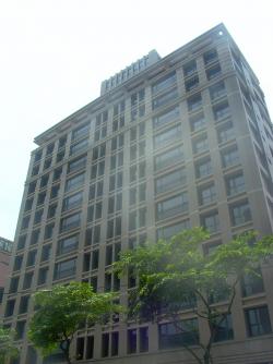 L1000510
